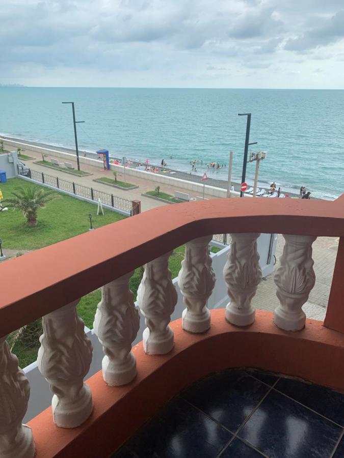 Guest House Rusalka Kobuleti Ngoại thất bức ảnh