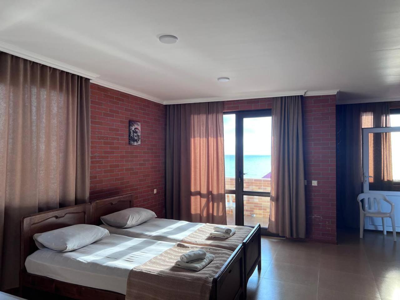 Guest House Rusalka Kobuleti Ngoại thất bức ảnh