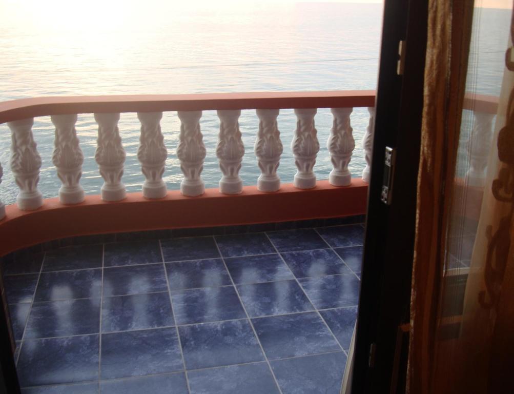 Guest House Rusalka Kobuleti Phòng bức ảnh