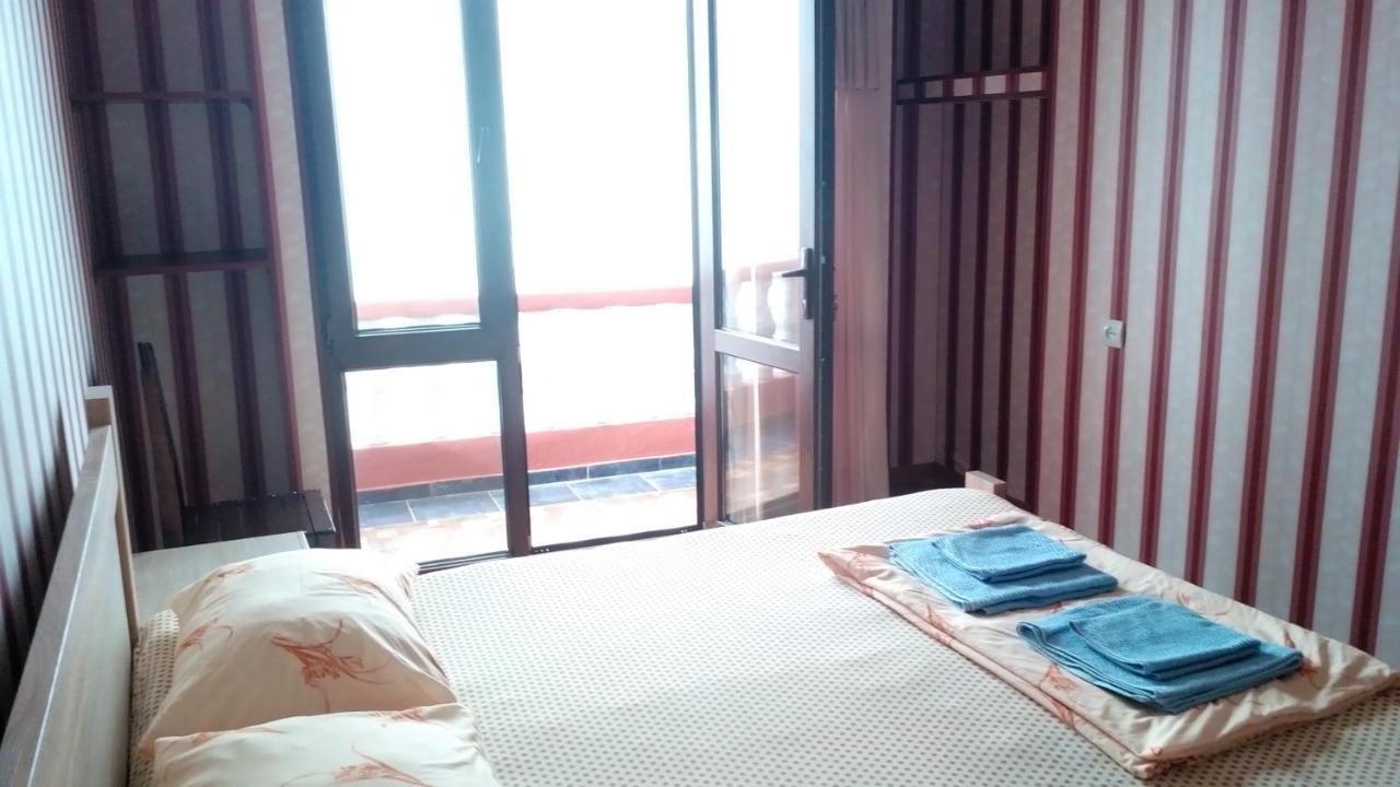Guest House Rusalka Kobuleti Ngoại thất bức ảnh