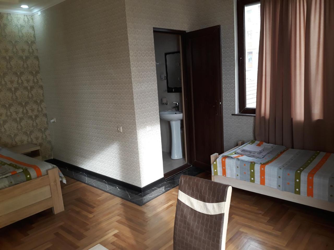 Guest House Rusalka Kobuleti Ngoại thất bức ảnh
